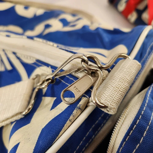 Vintage BC Lottery  Duffel Bags 1980s Bundle of 2 - Picture 15 of 16